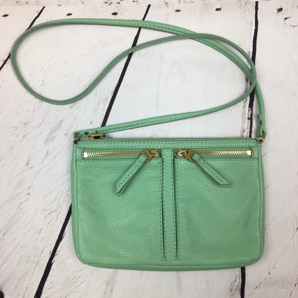 ⭐️ Fossil Mint Pebbled Leather Crossbody Purse EUC - Picture 7 of 8